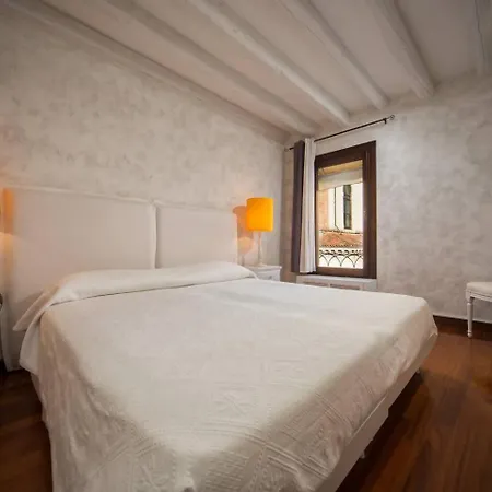 Terrazza Fenice Apartment